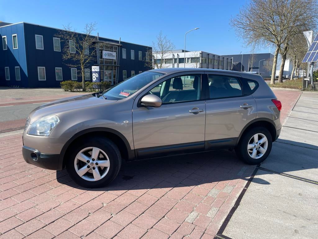 Nissan Qashqai 2.0 2WD 2008 Bruin, Voorwielaandrijving, Stof, Zwart, 4 cilinders