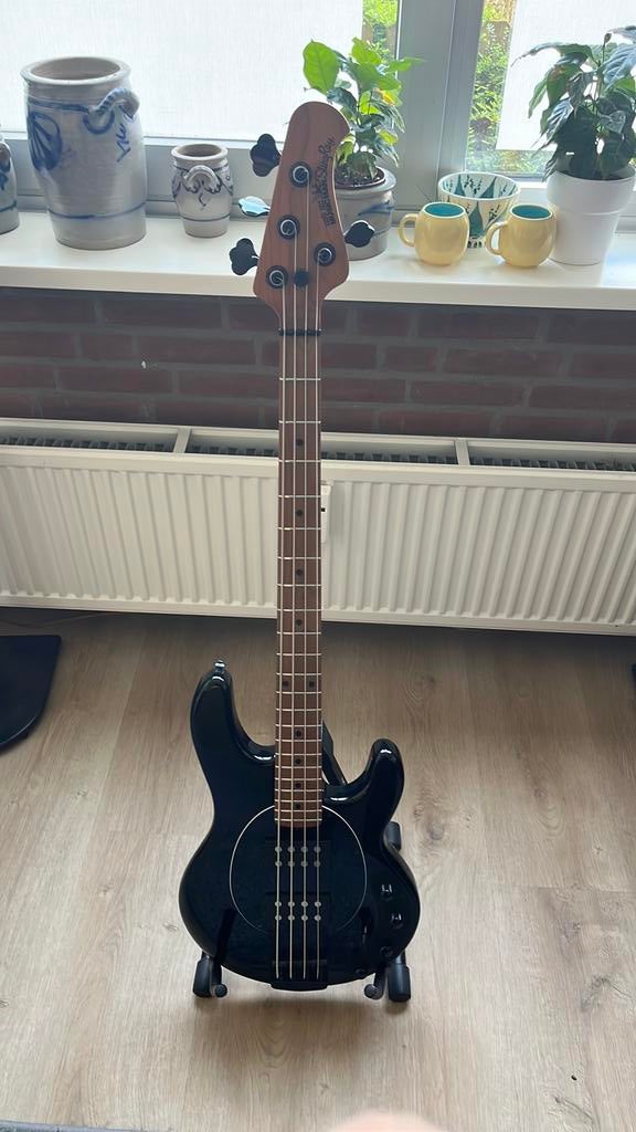 Musicman stingray hh zwart, Ophalen, Gebruikt, Elektrisch