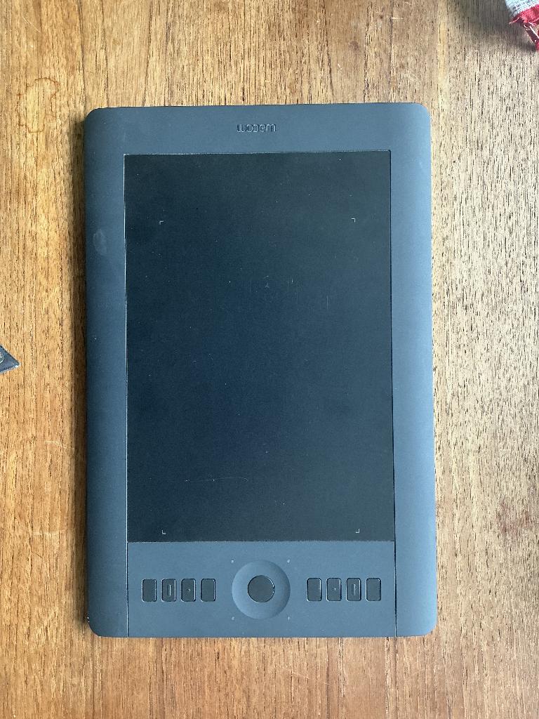 Wacom pen tablet pro medium - gratis, Computers en Software, Tekentablets, Ophalen, Gebruikt, Wacom