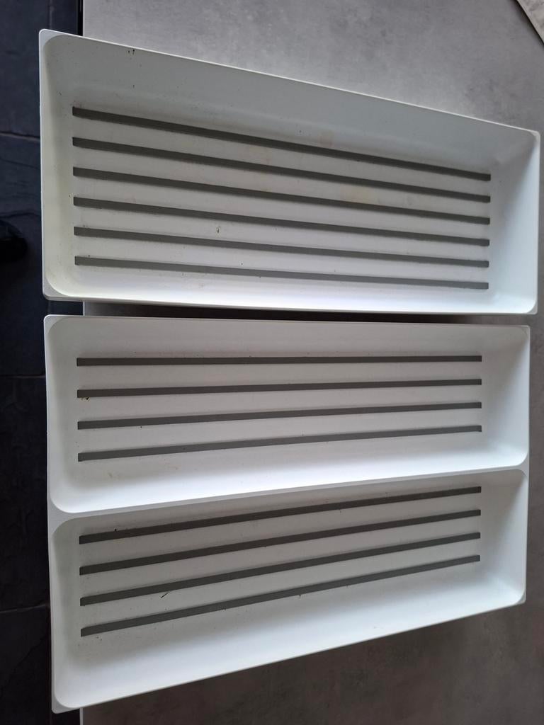 Opbergers keuken, Ophalen