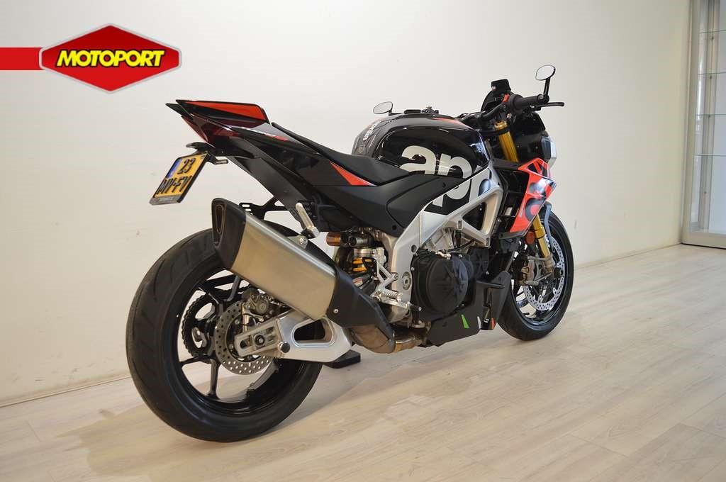 Aprilia TUONO V4 FACTORY (bj 2024) - foto 3