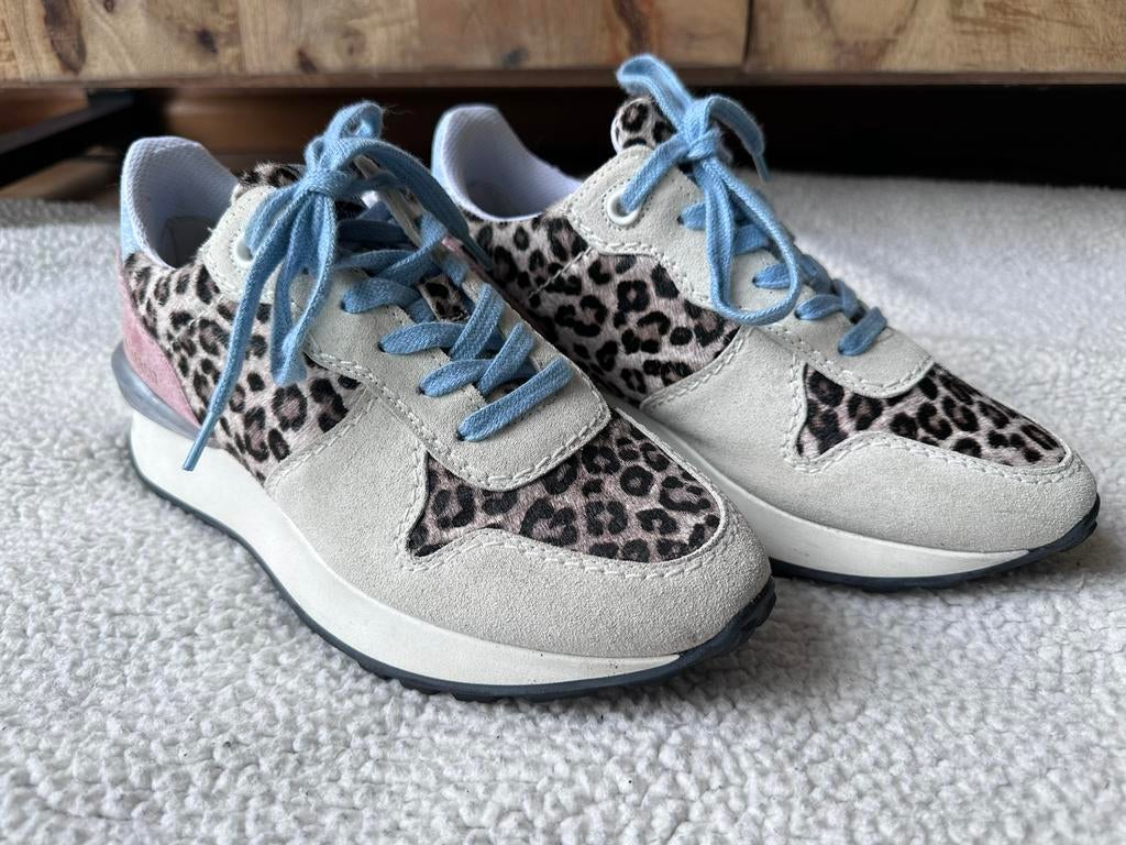 Toral sneakers maat 37, Kleding | Dames, Schoenen, Overige kleuren, Ophalen of Verzenden, Sneakers of Gympen, Zo goed als nieuw