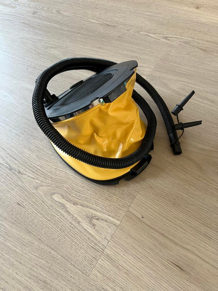 Voetpomp, Ophalen of Verzenden, Gebruikt, Handmatig