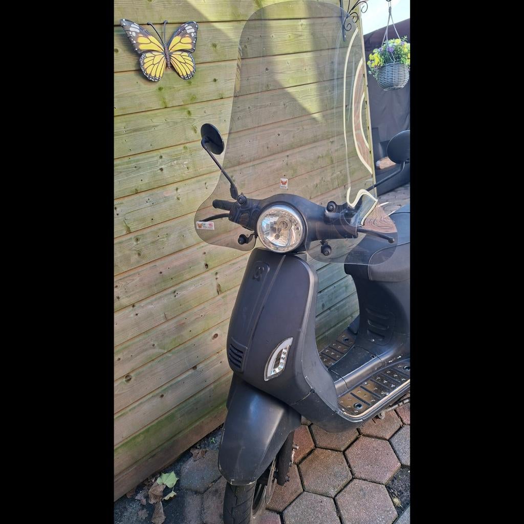 AGM VX50i Mat Zwart Scooter, Fietsen en Brommers, Scooters | Overige merken, Gebruikt, Maximaal 45 km/u, Ophalen of Verzenden