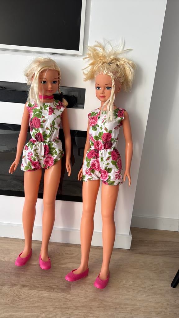 2 poppen van intertoys 105 cm lang, Ophalen of Verzenden, Zo goed als nieuw, Babypop