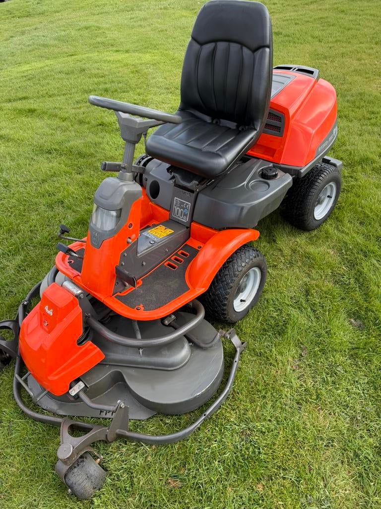 Husqvarna Rider 15v2 AWD, Ophalen of Verzenden, Gebruikt, Mulchfunctie, 90 tot 120 cm