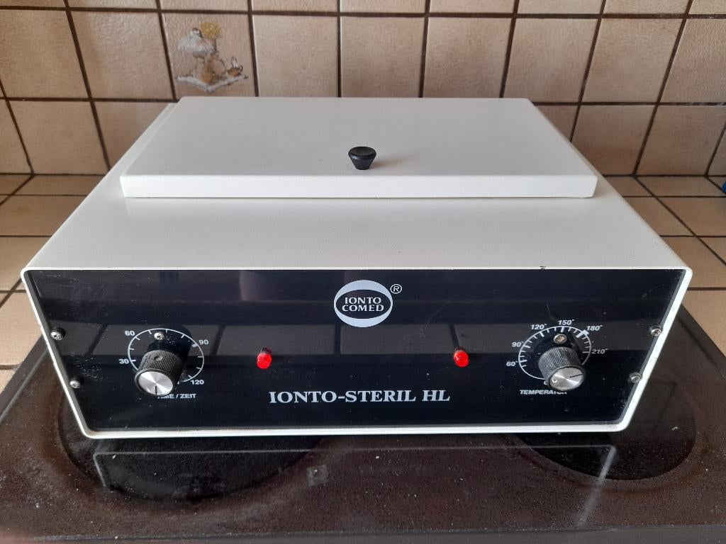 Sterilisator voor schoonheidssalon pedicure, Witgoed en Apparatuur, Persoonlijke-verzorgingsapparatuur, Ophalen of Verzenden, Gebruikt