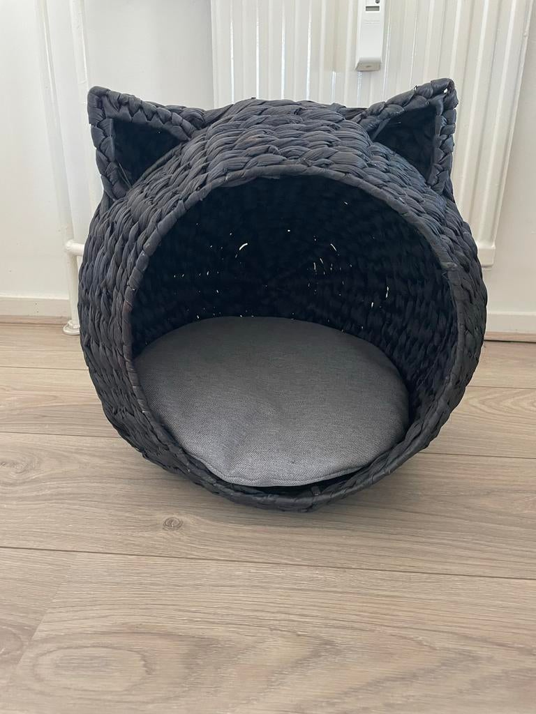 Kattenhuis, Ophalen, Zo goed als nieuw