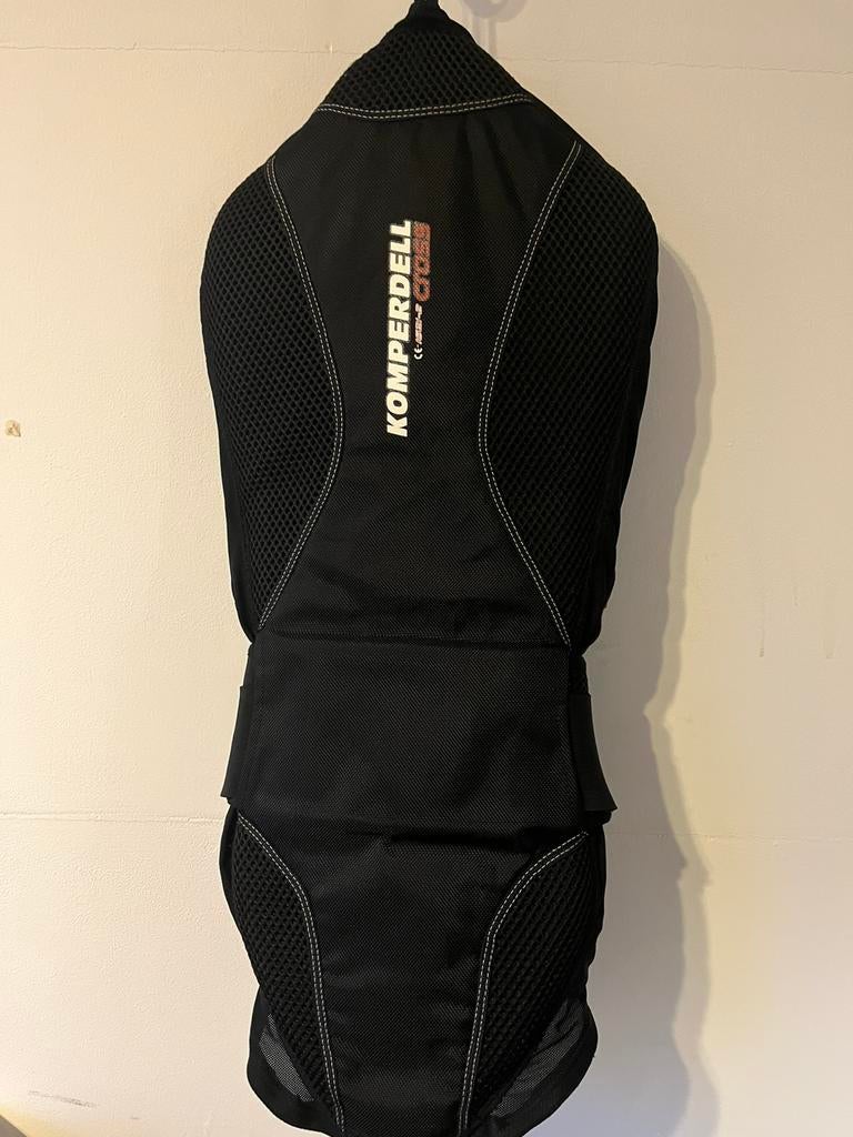 Komperdell cross Rugbeschermer, Ophalen of Verzenden, Zo goed als nieuw, Kleding