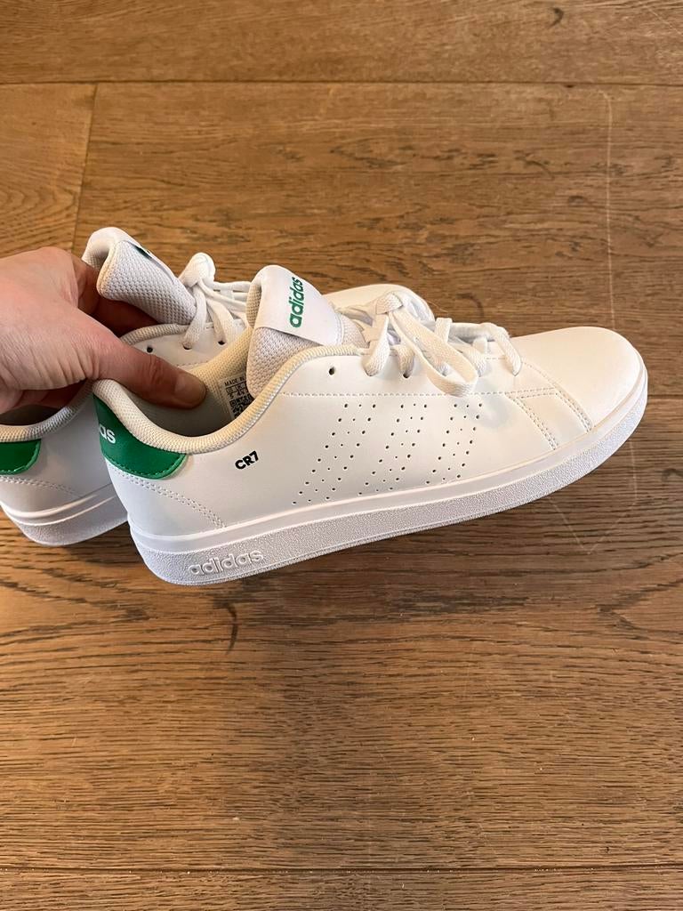 Adidas trainers (new), maat 37 1/3, Ophalen, Nieuw, Jongen of Meisje, Sportschoenen