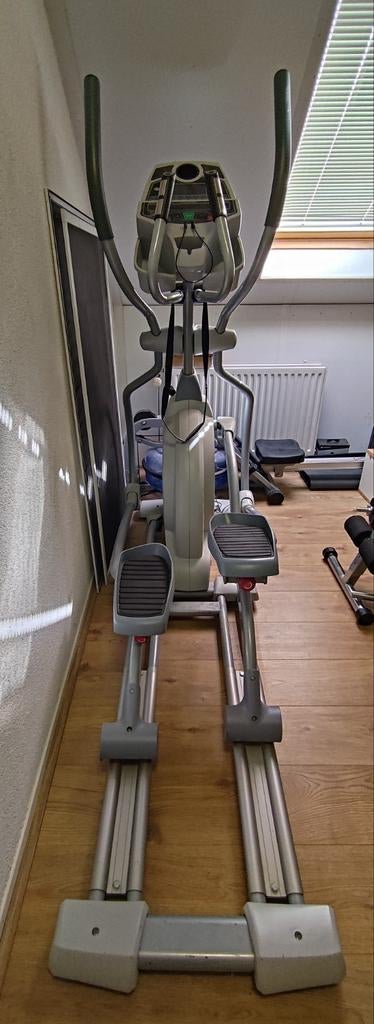 Crosstrainer Flow Fitness Sidewalk CT1400, Sport en Fitness, Ophalen, Benen, Zo goed als nieuw, Crosstrainer