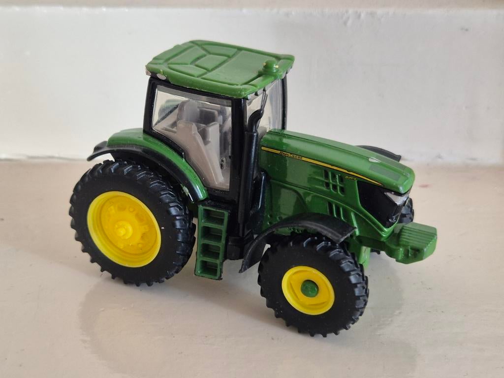 Britains miniatuur 43014 John Deere, Hobby en Vrije tijd, Modelauto's | 1:32, Ophalen of Verzenden, Tractor of Landbouw, Britains