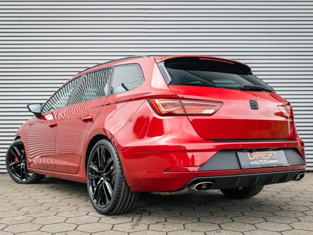 SEAT Leon ST 2.0 TSI CUPRA 300 4DRIVE PANO CAMERA SEATSOUND, Automaat, Gebruikt, Zwart, 4 cilinders