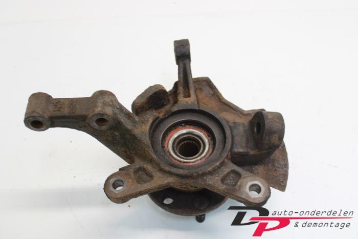 Fusee rechts-voor van een Daewoo Kalos, Auto-onderdelen, Gebruikt, -, Daewoo, -