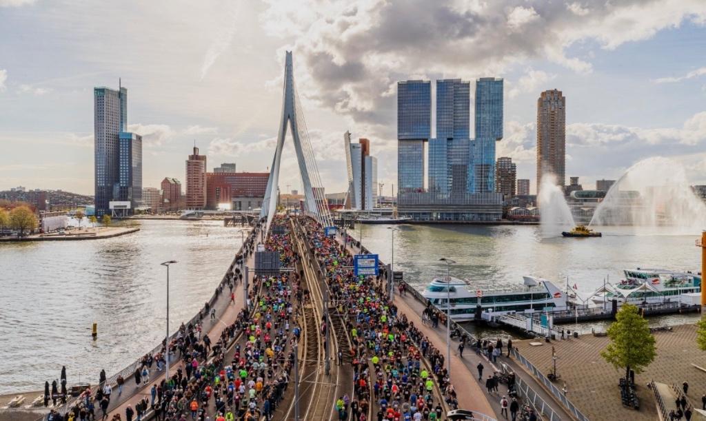 Rotterdam marathon startbewijs, Eén persoon