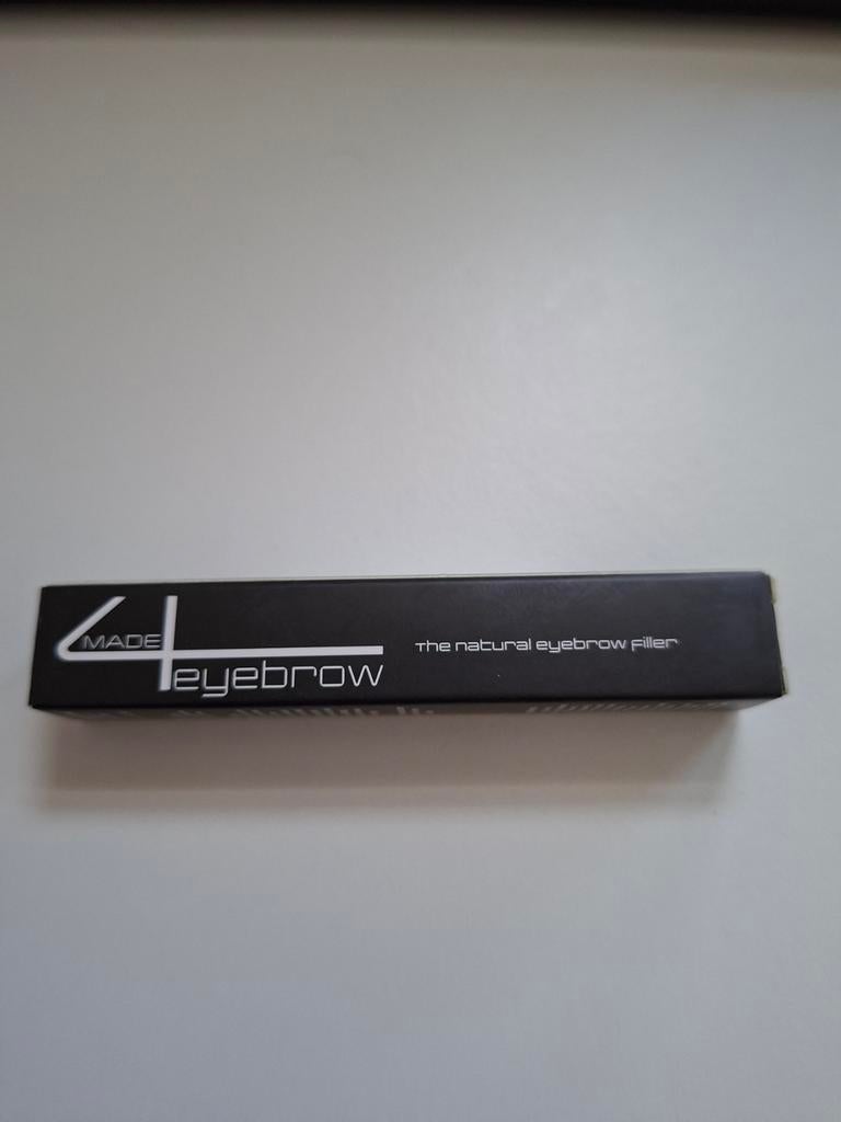 Made 4 eyebrown, Ophalen of Verzenden, Nieuw