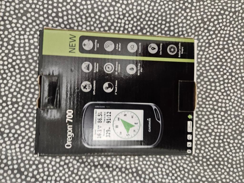 Garmin Oregon 700 met nieuwe oplaadbare batterij, Auto diversen, Autonavigatie, Ophalen of Verzenden, Zo goed als nieuw