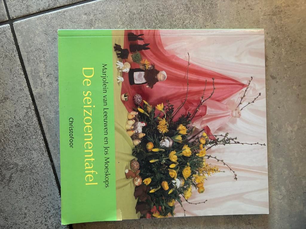 De seizoenentafel - Marjolein van Leeuwen en Jos Moeskops, Ophalen of Verzenden, Nieuw, Overige onderwerpen
