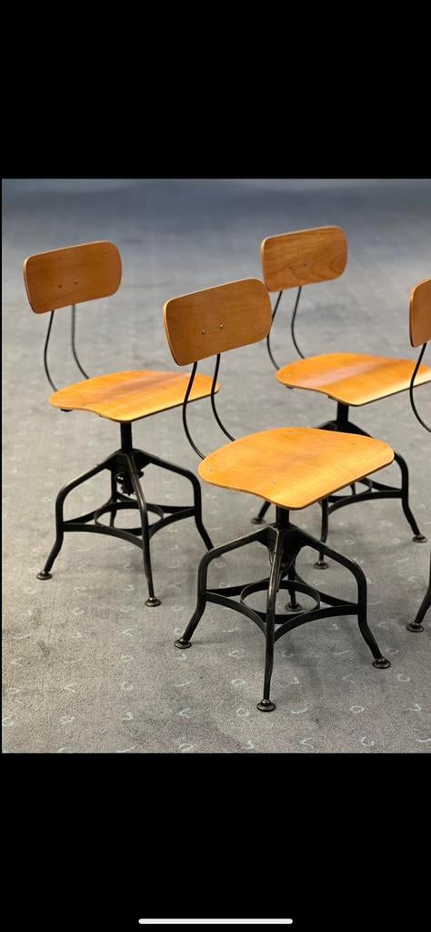 Moderne krukken, 2 krukken, Ophalen of Verzenden, Zo goed als nieuw, 60 tot 90 cm