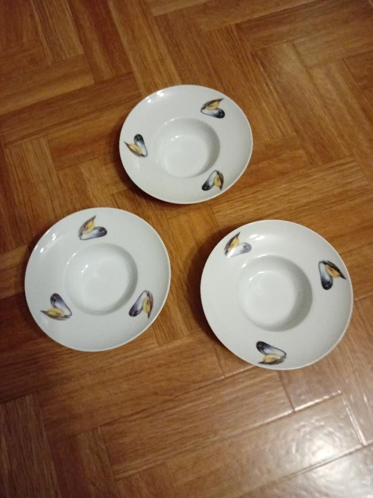 Mossel Schoteltjes, Ophalen, Zo goed als nieuw, Overige stijlen, Kop(pen) en/of Schotel(s)