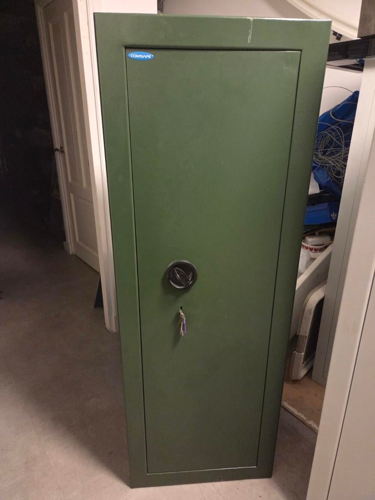 Wapenkluis voor 8 geweren, Ophalen, Gebruikt, Overige typen, Overige soorten