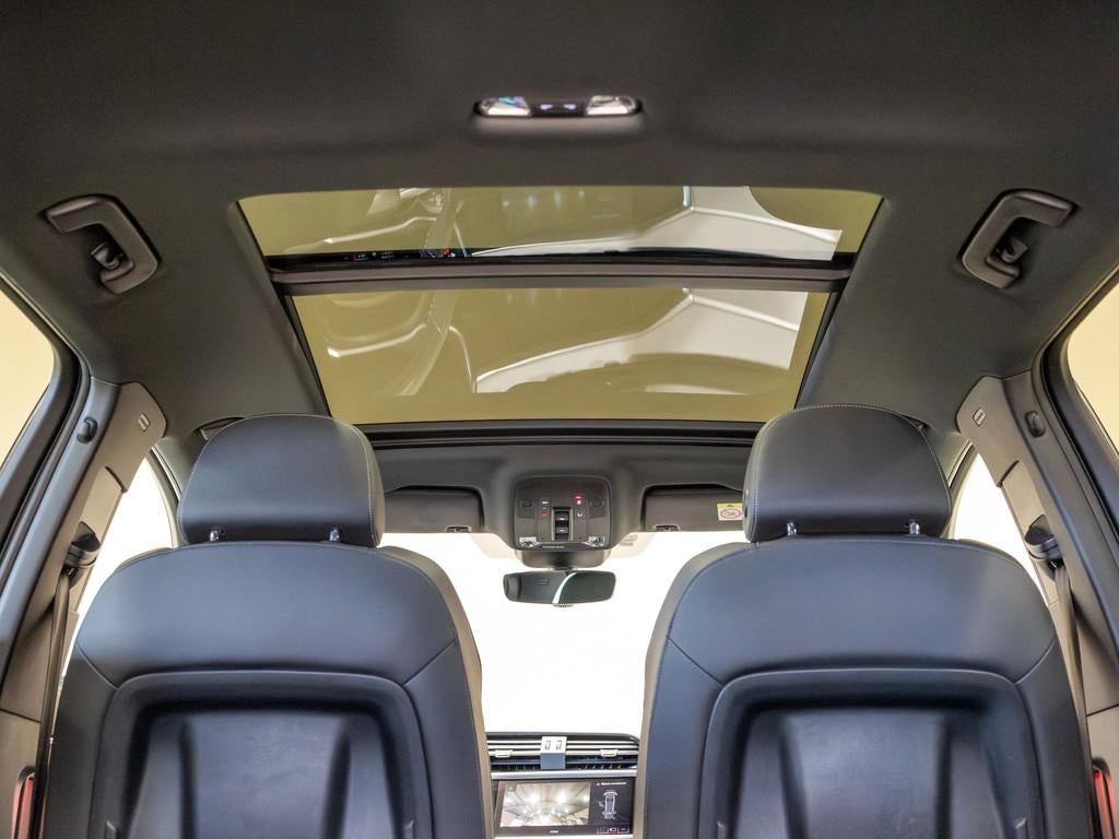 Audi Q3 45 TFSI quattro 2x S Line / 230pk / Panorama dak / B, Gebruikt, 14 km/l, Bedrijf, Vierwielaandrijving