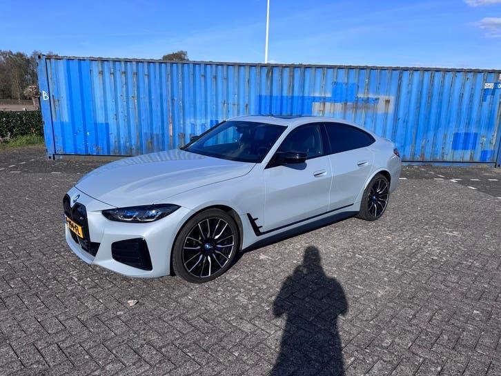 BMW i4 M50 544pk, Auto's, Zwart, 110 €/maand, Leder, Elektrisch