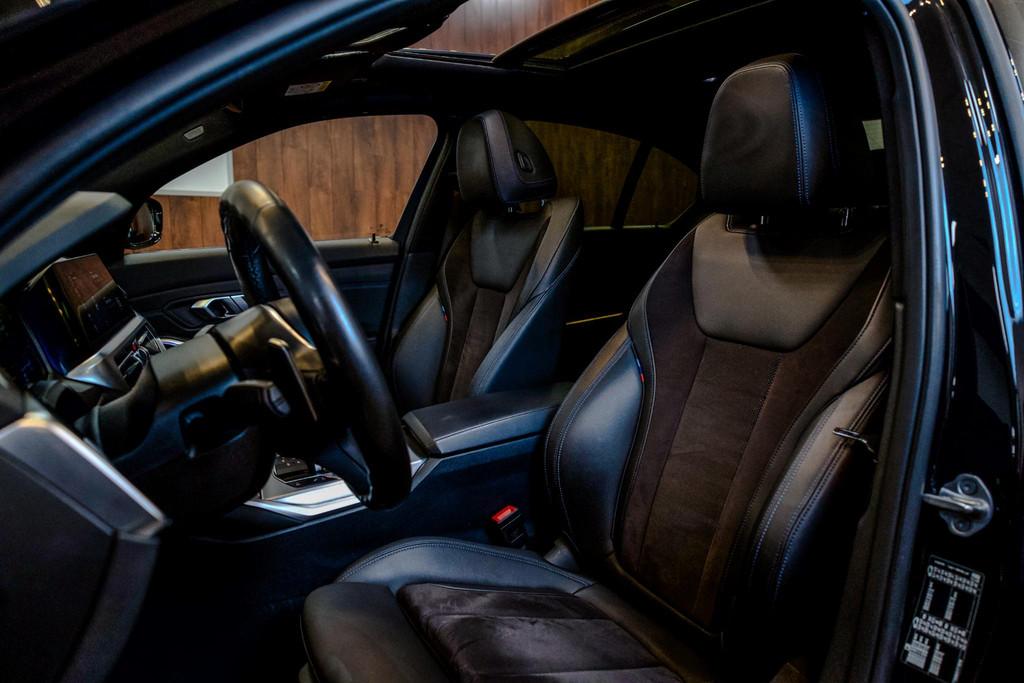 BMW 3-serie 330i High Executive M-Sport|Schuifdak|Laser|Elek, Auto's, Automaat, 1998 cc, Gebruikt, 4 cilinders