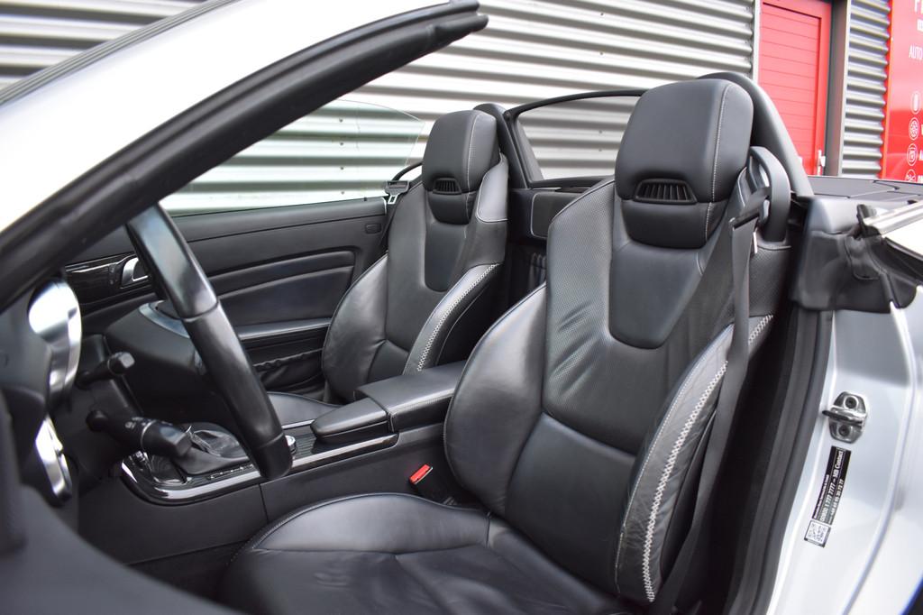 Mercedes-Benz SLK 350 LED/Bi-Xenon | Leder | Nekverwarming |, Automaat, Euro 5, Achterwielaandrijving, Zwart