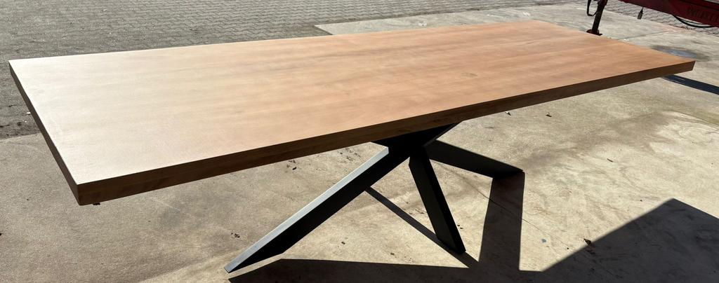 Nieuwe 3 meter lange eettafel €475,- eenmalige aanbieding, Huis en Inrichting, Tafels | Eettafels, Ophalen, 50 tot 100 cm, Rechthoekig