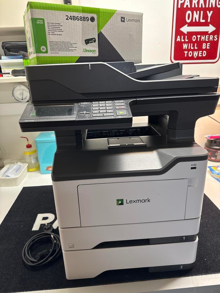 Lexmark Laserprinter - Zwart-wit, inclusief toner, Computers en Software, Printers, Ophalen, Zwart-en-wit printen, Printer, Zo goed als nieuw