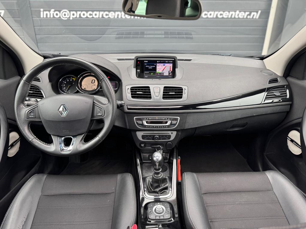 Renault Mégane Estate 1.2 TCe Bose PANO|CLIMATE|CRUISE|KEYL, Voorwielaandrijving, Parkeersensor, Gebruikt, Euro 6