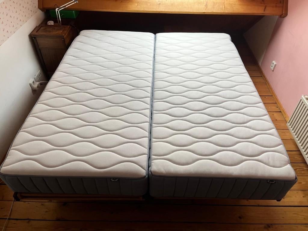 2x ZGAN Ikea VÅGSTRANDA Pocketveringmatras, middelhard, Huis en Inrichting, Ophalen, 90 cm, Eenpersoons, Zo goed als nieuw