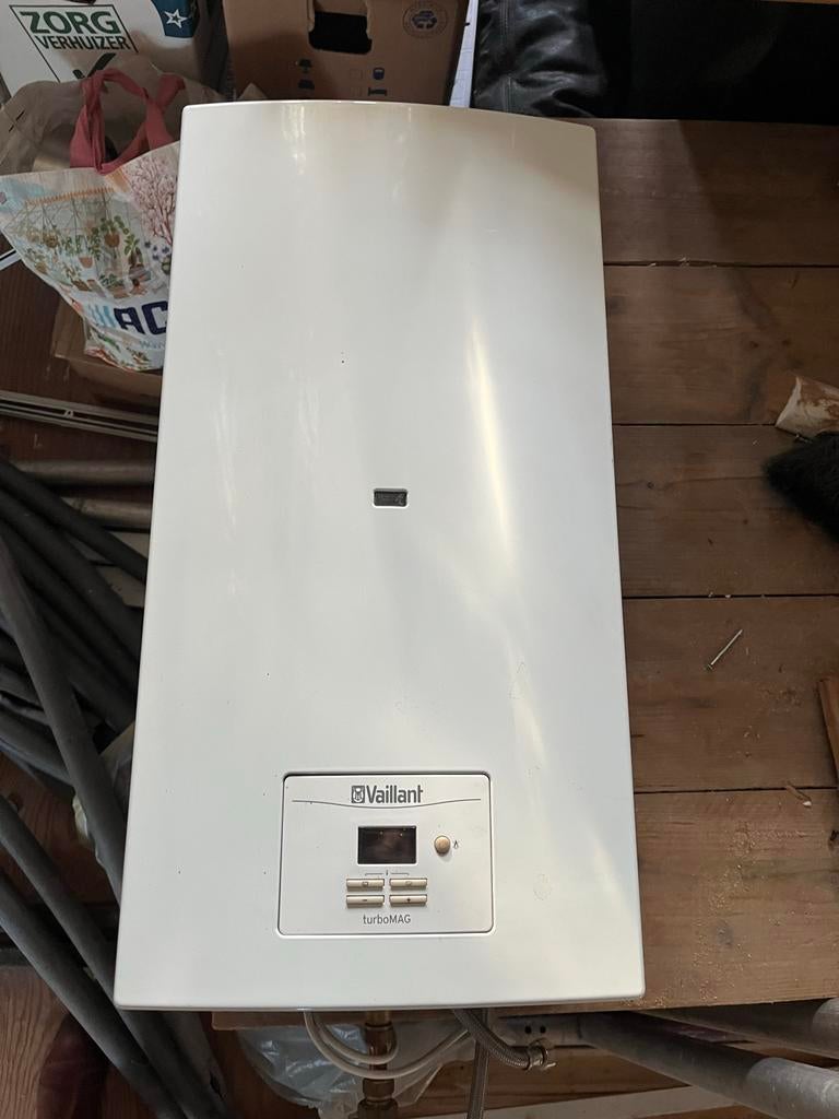 Vaillant turboMAG geiser, Doe-het-zelf en Verbouw, Aardgas, Geiser, Ophalen of Verzenden, Minder dan 20 liter