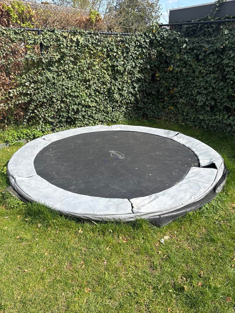 Berg trampoline, Kinderen en Baby's, Speelgoed | Buiten | Trampolines, Ophalen, Gebruikt
