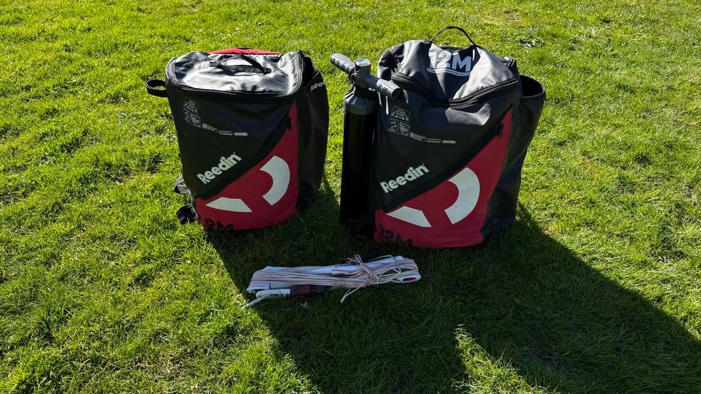 9m² + 12m² Reedin SuperModel V2 kiteset (zo goed als nieuw), Watersport en Boten, Kitesurfen, Zo goed als nieuw, Kitesurf-set