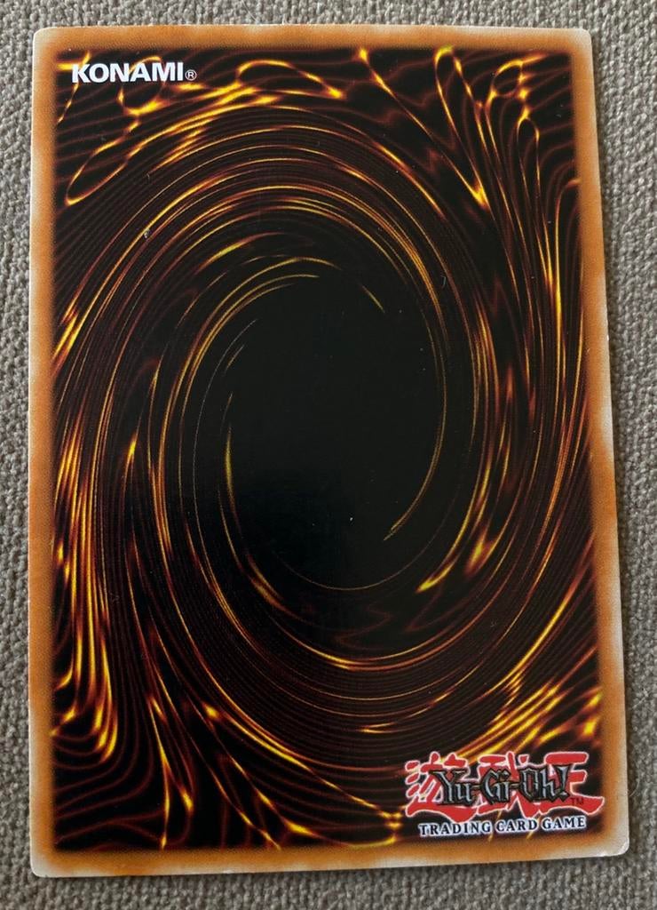 Yu-Gi-Oh! Jinzo “7 DB1 Dark Beginning Print !, Hobby en Vrije tijd, Verzamelkaartspellen | Yu-gi-Oh!, Ophalen of Verzenden, Gebruikt