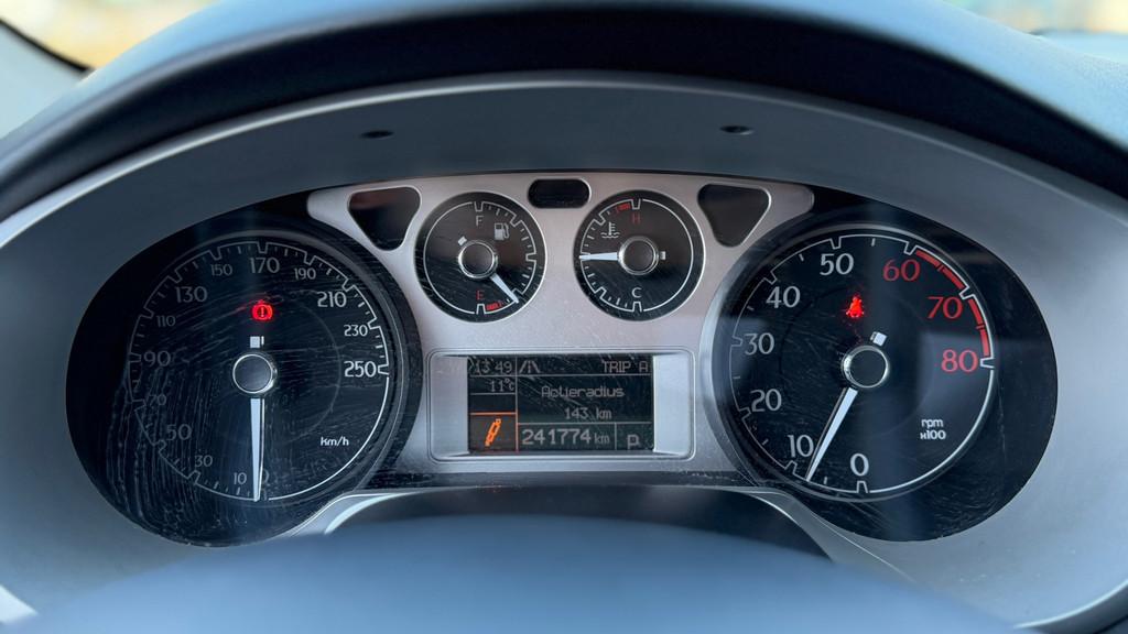 Lancia Delta 1.8-16V Di Executive Automaat|Pano|Airco, Auto's, Lancia, Euro 5, Gebruikt, 4 cilinders, Zwart