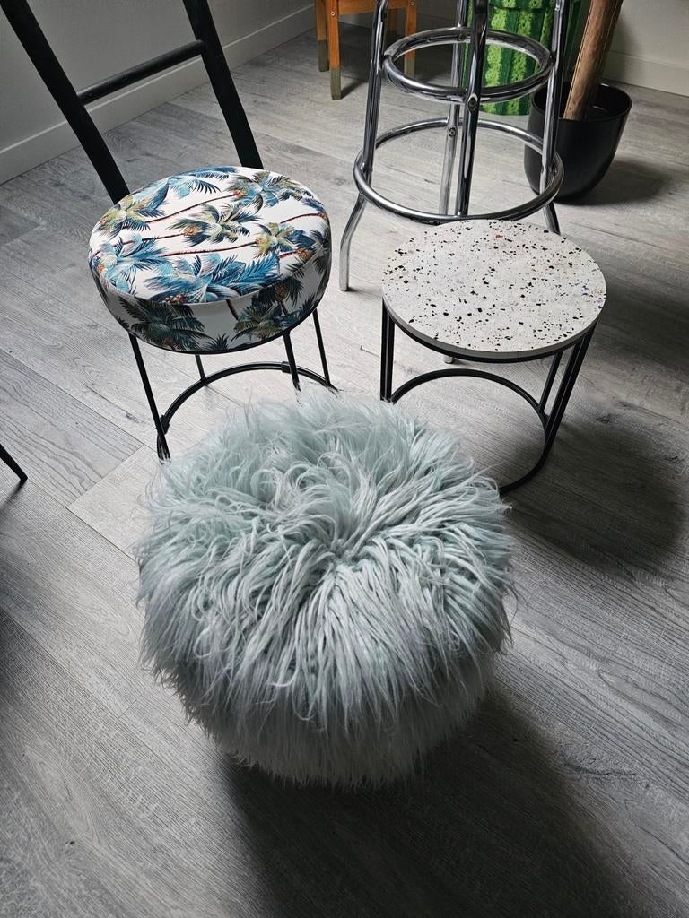 Diverse krukjes: tropisch, terrazzo en pluizig, Ophalen, Gebruikt, Overige materialen