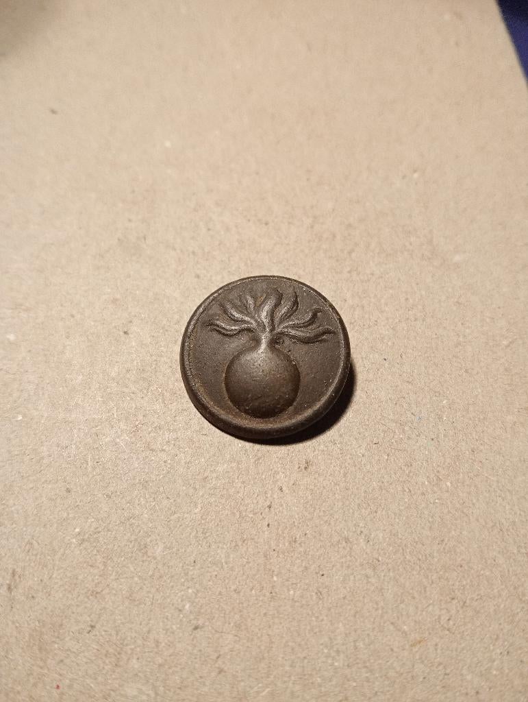 19eeuwse Militairen Knoop met Granaat, Ophalen of Verzenden, Landmacht, Nederland