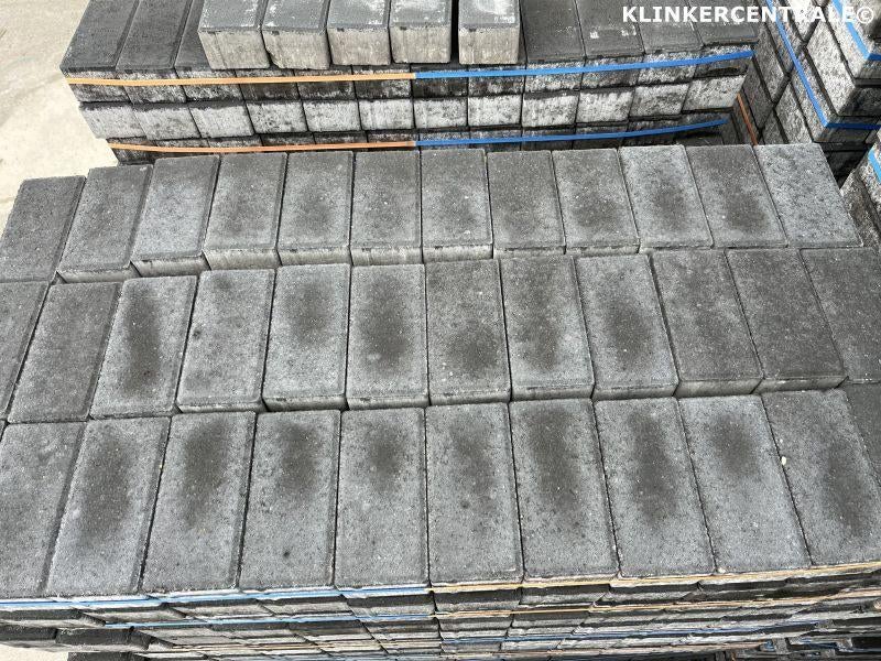 147,2m2 antraciet 21x10,5x8cm betonklinkers straatstenen bkk, Info@morssinkhof-groep.nl, Haaksbergerstraat 39 7555 HB Hengelo