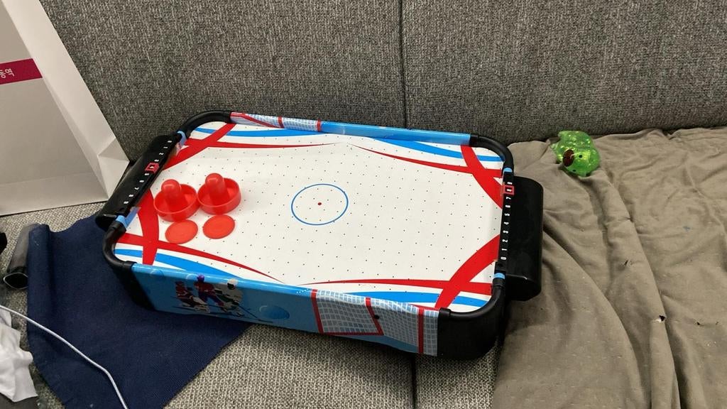 Compacte Airhockey Tafel - Plezier voor het hele gezin!, Ophalen, Gebruikt