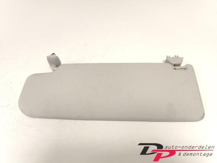 Zonneklep van een Volkswagen Polo, Gebruikt, -, Volkswagen, -