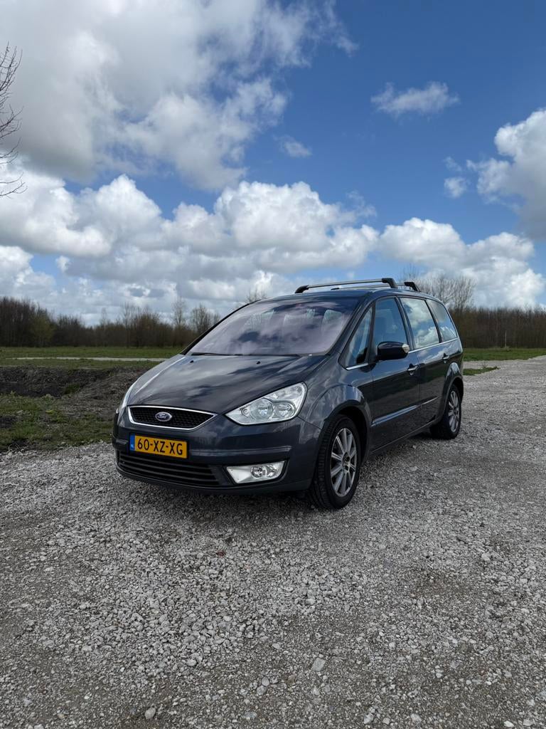 Ford Galaxy 2.0 7 zitter 2007 Grijs, Voorwielaandrijving, 145 pk, Zwart, 4 cilinders