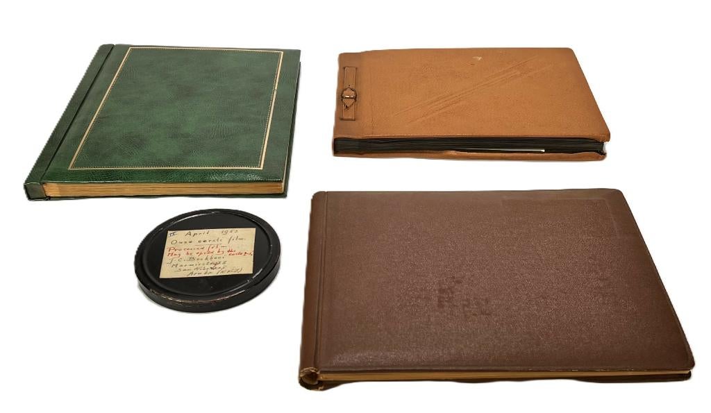 263. Fotoalbums, filmrol en KNSM reisdocumenten, Ophalen of Verzenden, 35mm film