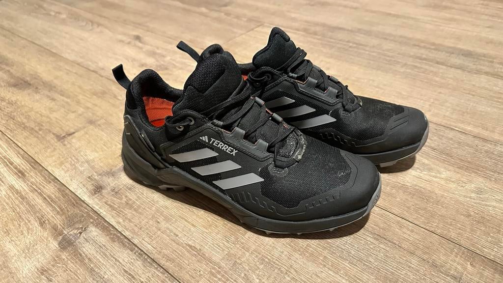 Adidas Terrex Swift R3 GTX, Zwart, Ophalen of Verzenden, Zo goed als nieuw, Wandelschoenen of Bergschoenen