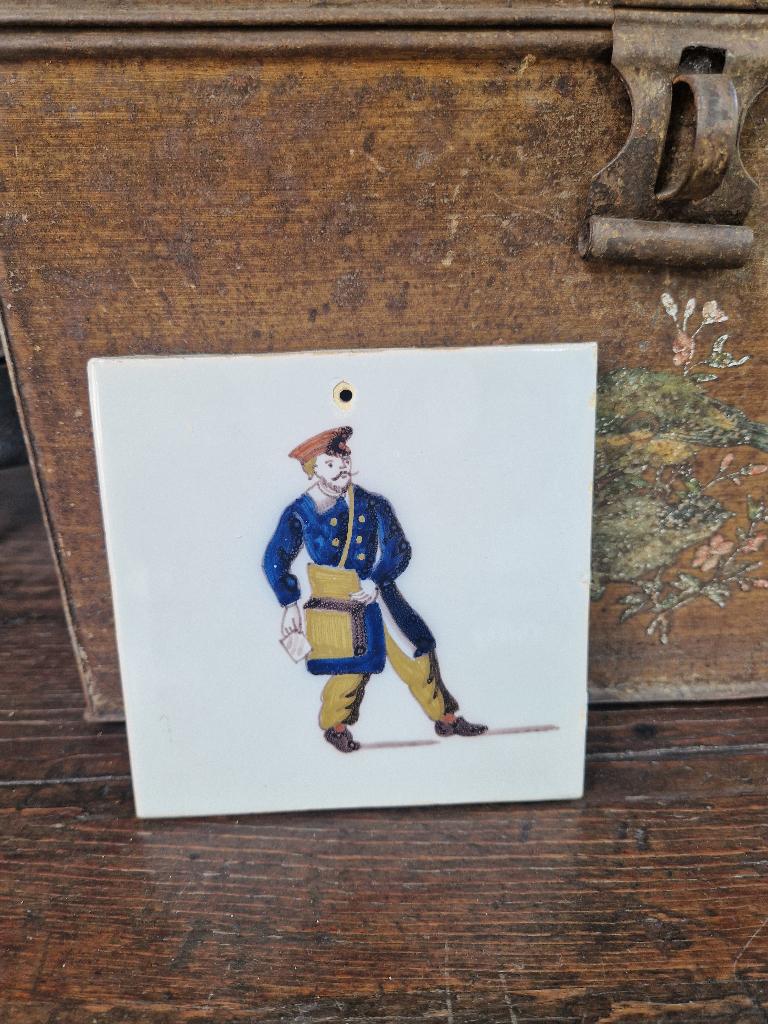 oude tegel - postbode, Ophalen of Verzenden