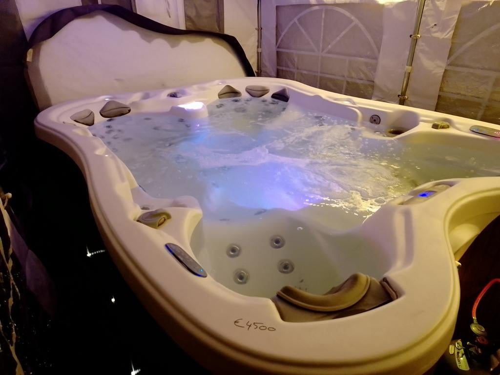 XL 3meter spa Dimension Ultralife Spa Jacuzzi  - 7 Persoons, Ophalen of Verzenden, Gebruikt, Afdekzeil, Vast