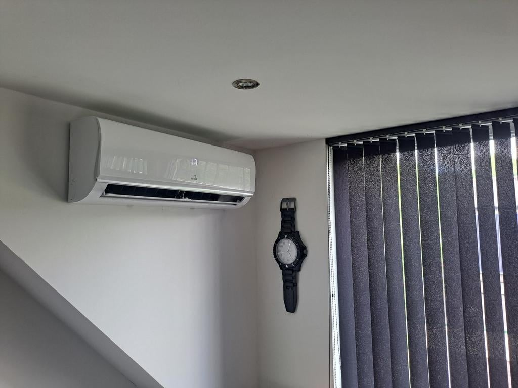 Nieuwe airco geplaatst..**incl.materialen&montage**, Ophalen, Koelen en Ontvochtigen, Timer, Nieuw