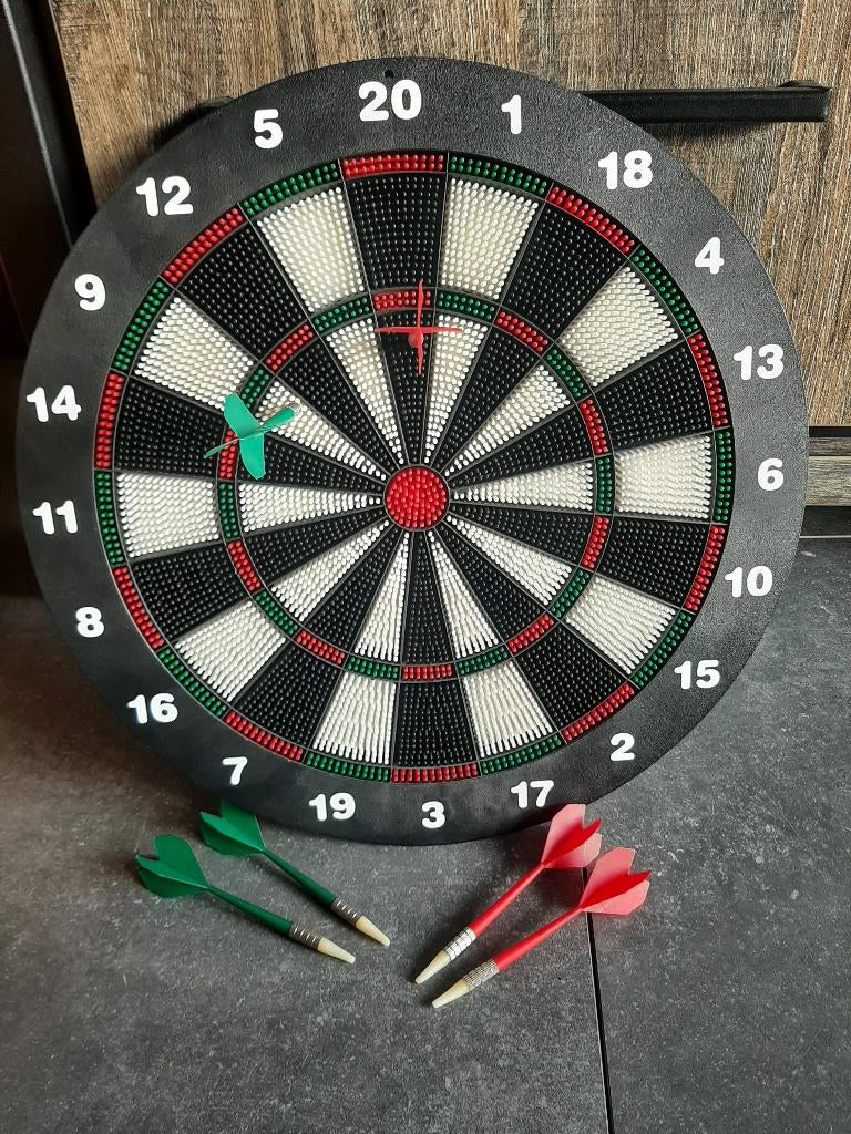 Dartboard ø 42 cm - Met 6 Soft Darts Dartpijlen, Sport en Fitness, Darts, Ophalen of Verzenden, Gebruikt, Pijlen, Soft tip